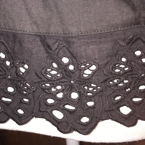 Bebe 2b black corset zip front sweetheart neck top - Picture 5 of 10